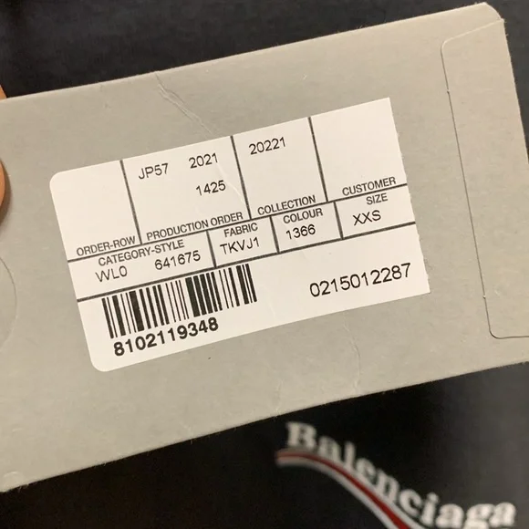 ⬆️ New Balenciaga Mens size XXS - Picture 5 of 8